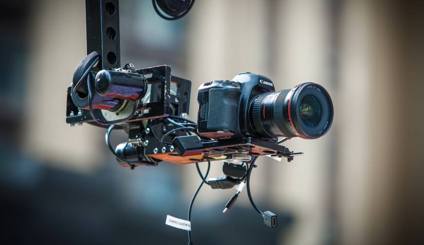 科技赋能生活：方城县产品视频拍摄开启智能新时代